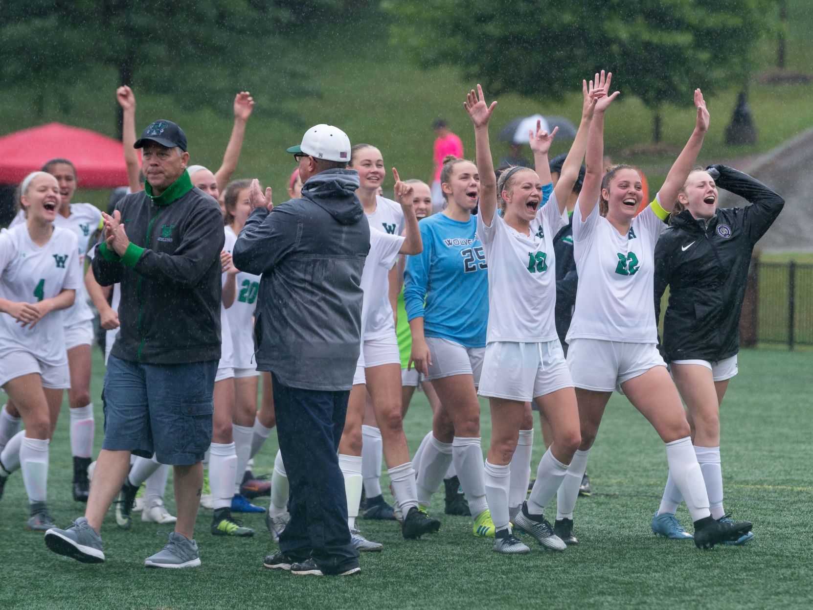 Class 4 girls soccer_20.jpg